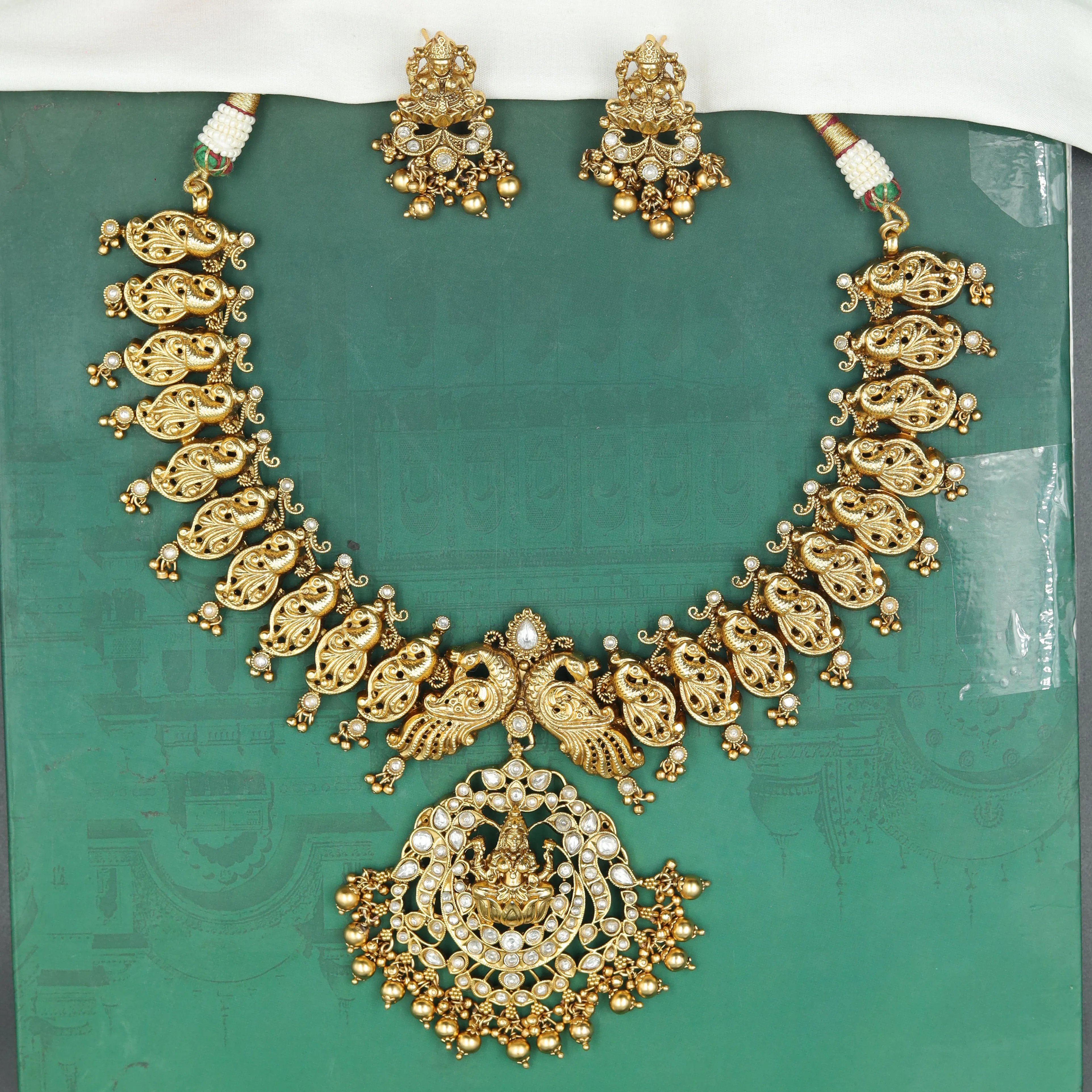 Antique Gold Plated Round Neck Temple Necklace Set 9966-28