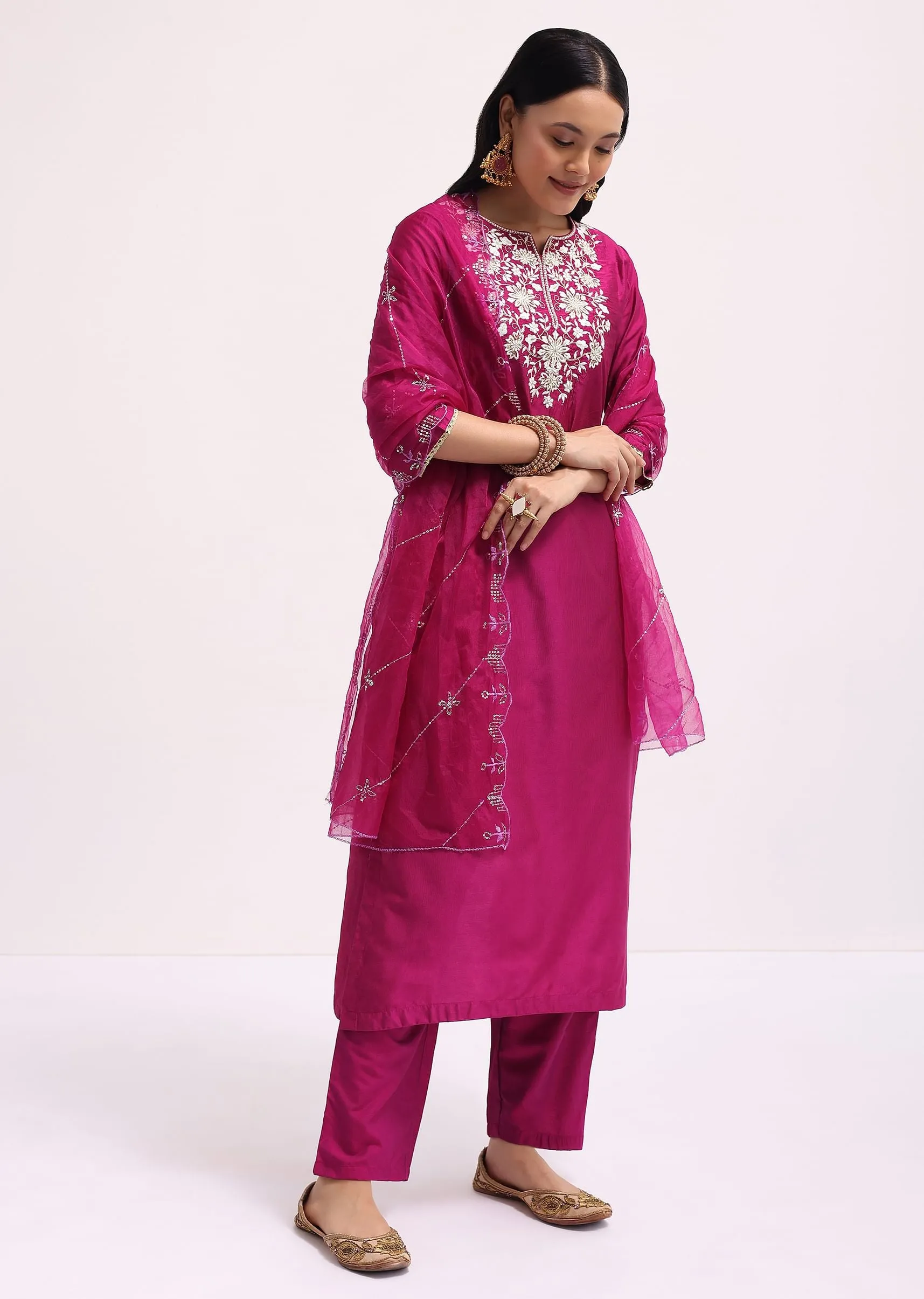 Magenta Silk Kurta Pant Set With Resham Work
