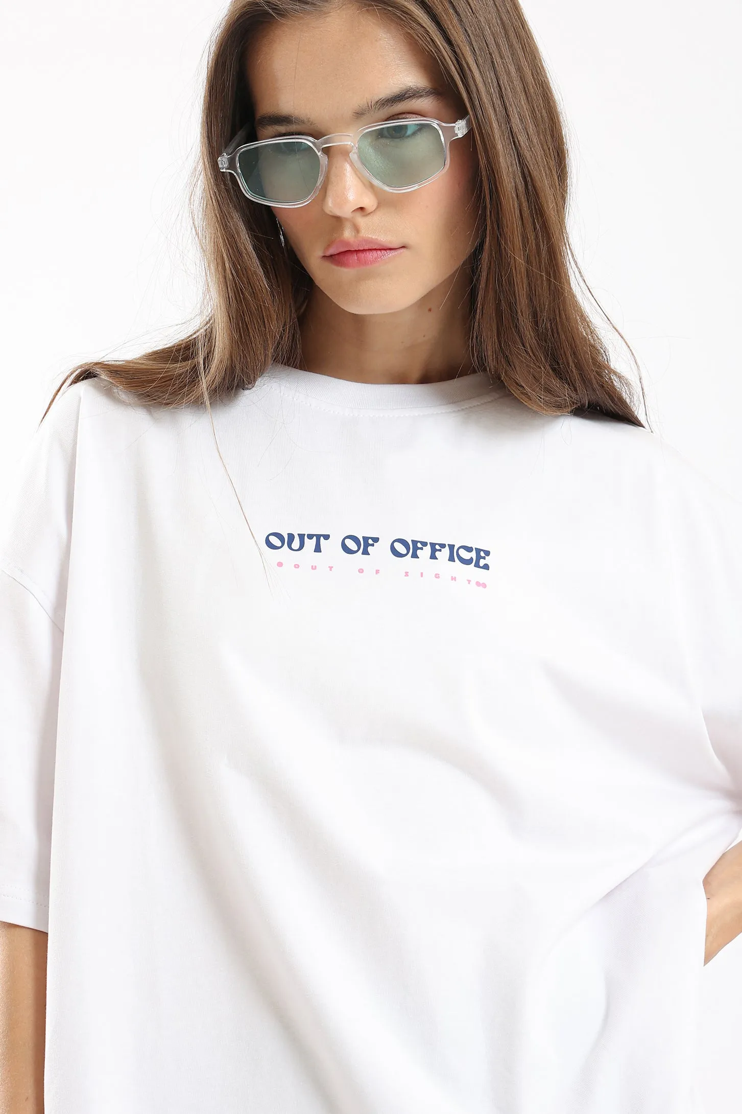 OUT OF OFFICE OVERSIZED UNISEX TEE