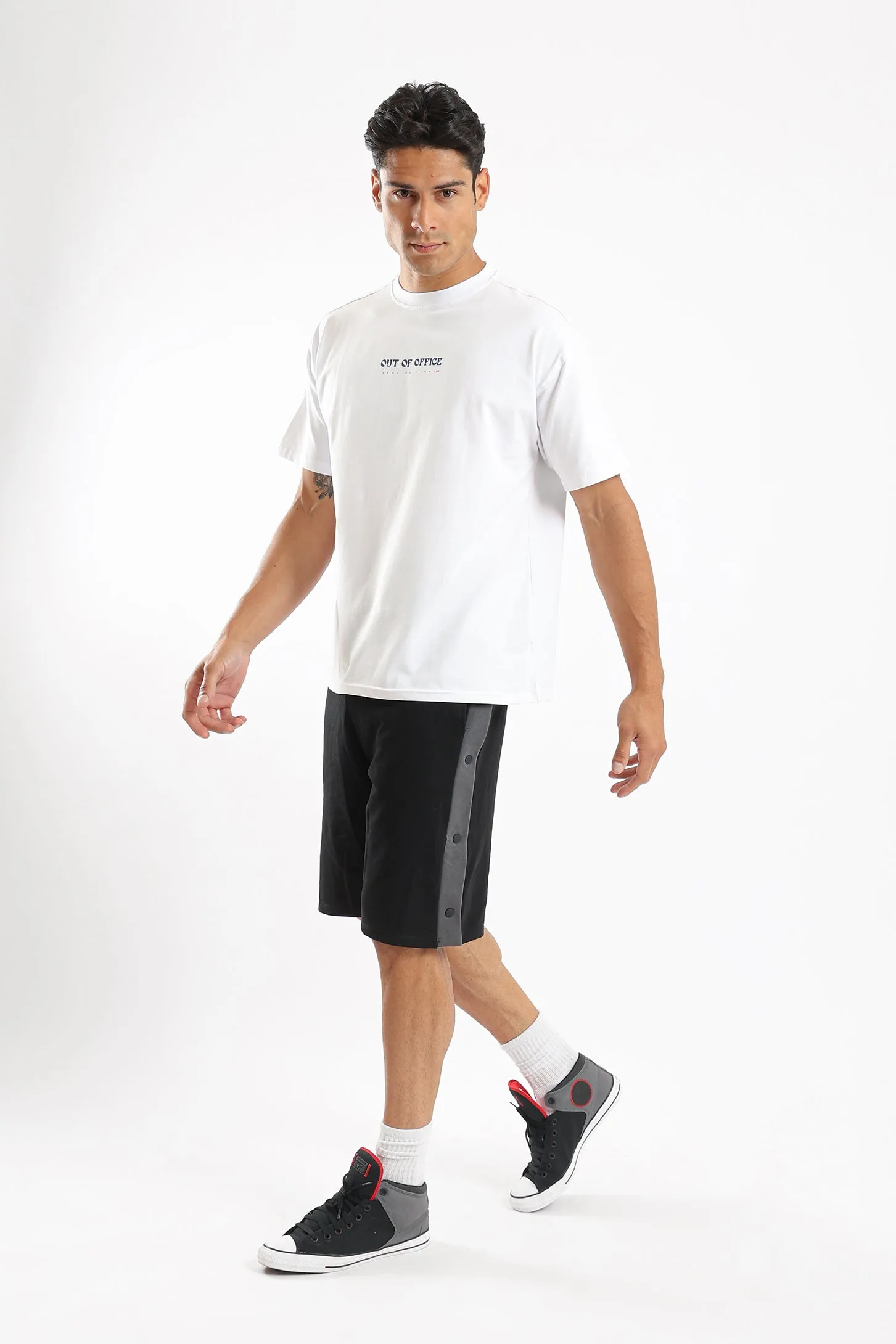 OUT OF OFFICE OVERSIZED UNISEX TEE