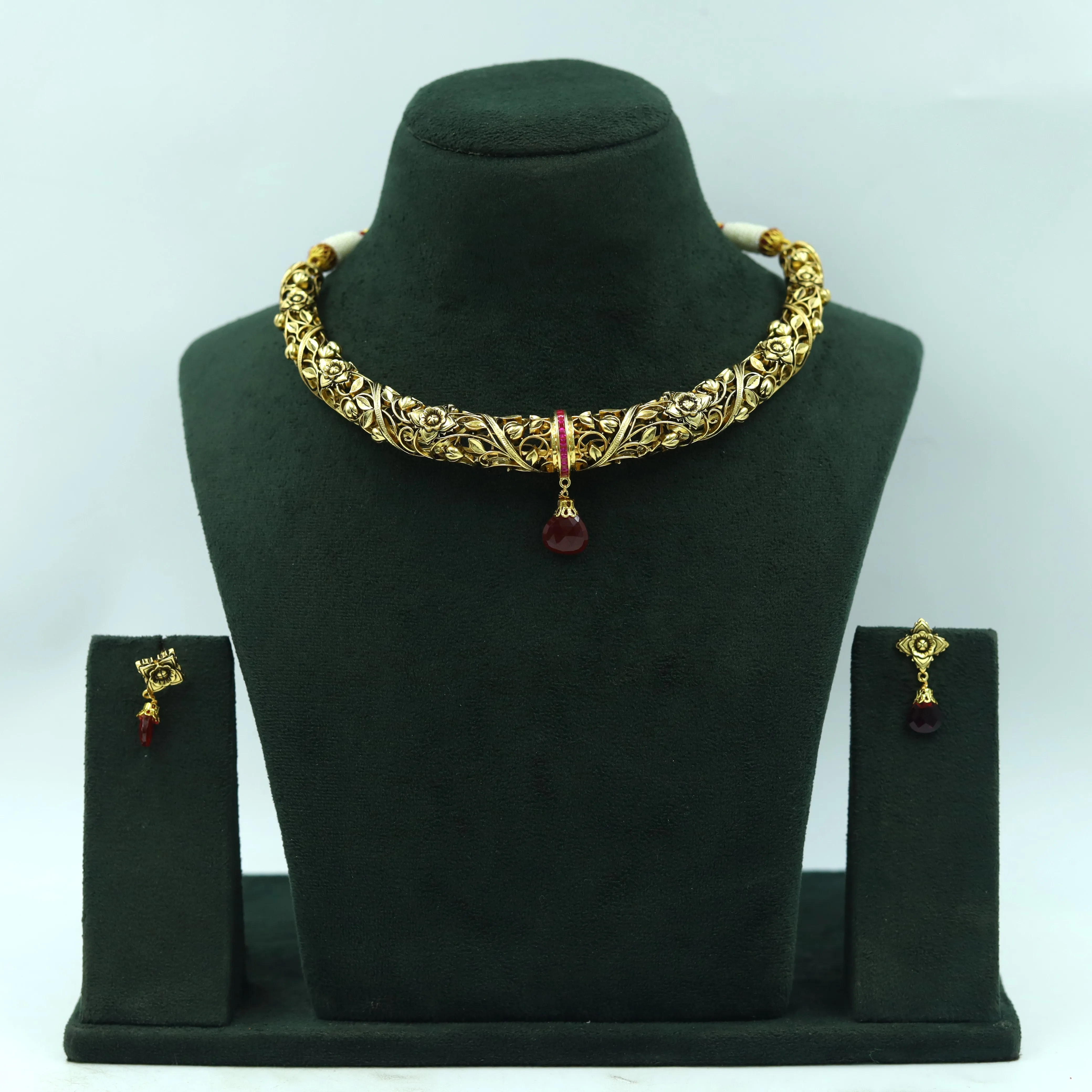 Round Neck Hasli Antique Necklace Set 5303-7